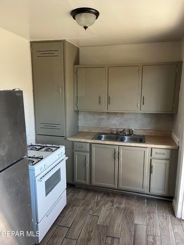 2605 MOREHEAD Avenue 7, El Paso, TX 79930