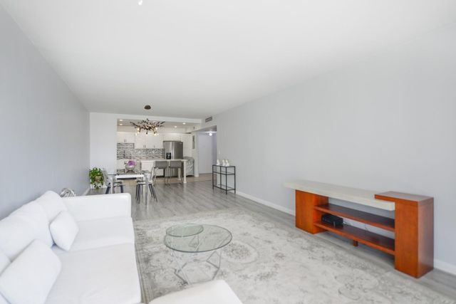 19380 Collins Avenue 501, Sunny Isles Beach, FL 33160