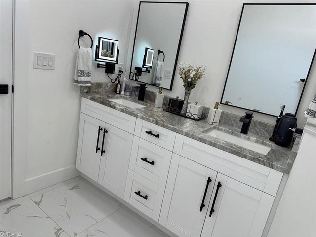 420 Chiquita BLVD N, Cape Coral, FL 33993