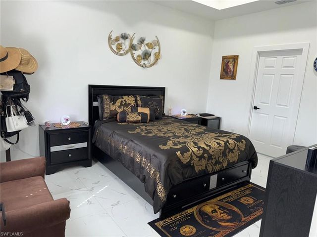 420 Chiquita BLVD N, Cape Coral, FL 33993