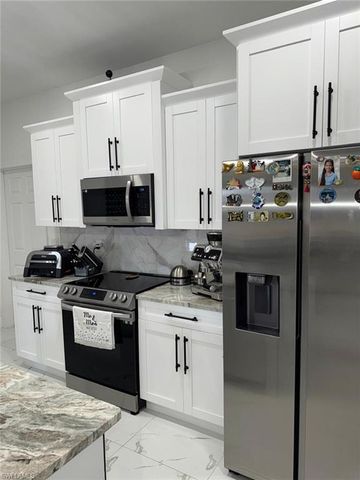 420 Chiquita BLVD N, Cape Coral, FL 33993