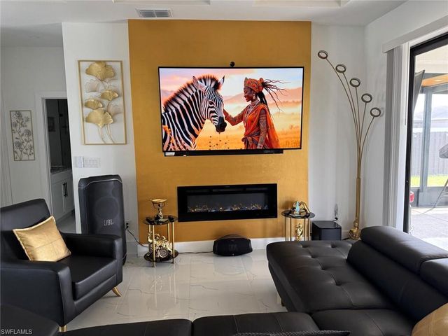 420 Chiquita BLVD N, Cape Coral, FL 33993