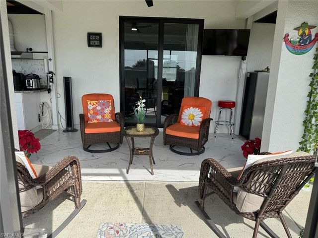 420 Chiquita BLVD N, Cape Coral, FL 33993