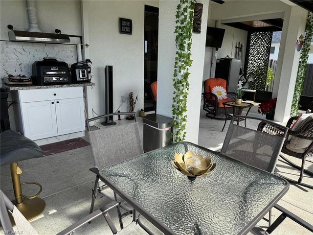 420 Chiquita BLVD N, Cape Coral, FL 33993