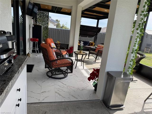 420 Chiquita BLVD N, Cape Coral, FL 33993