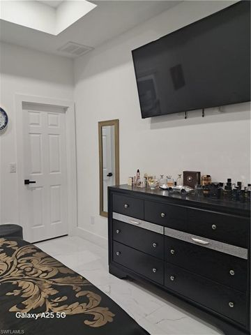 420 Chiquita BLVD N, Cape Coral, FL 33993