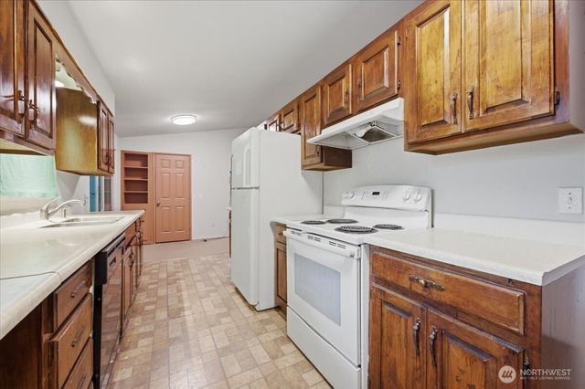 6309 193rd Street SW, Lynnwood, WA 98036