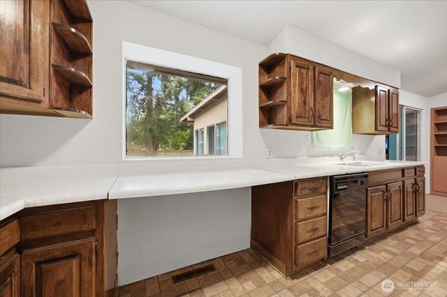 6309 193rd Street SW, Lynnwood, WA 98036