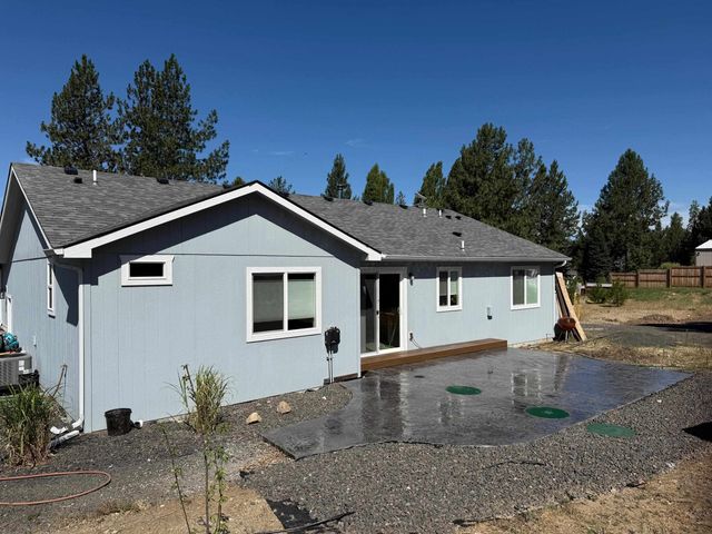 38116 N Sheets Rd, Elk, WA 99009