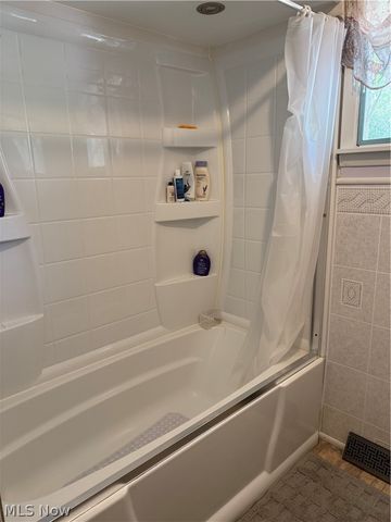 16045 Annesley Road, East Liverpool, OH 43920