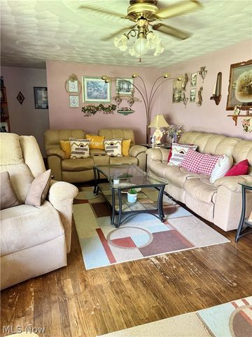 16045 Annesley Road, East Liverpool, OH 43920