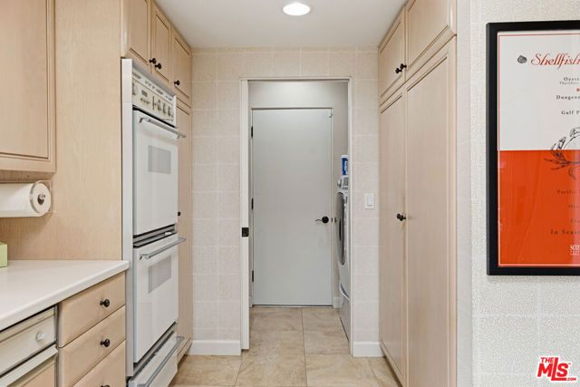 1585 E Sierra Way, Palm Springs, CA 92264