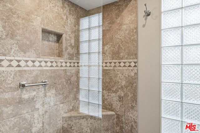 1585 E Sierra Way, Palm Springs, CA 92264