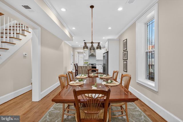 915 HAMILTON ST NW, Washington, DC 20011