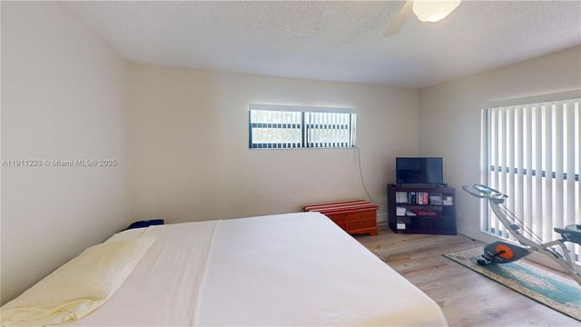 4867 Hawkwood Rd B, Boynton Beach, FL 33436