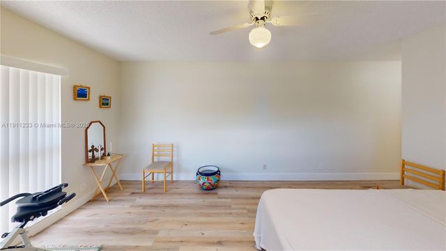 4867 Hawkwood Rd B, Boynton Beach, FL 33436