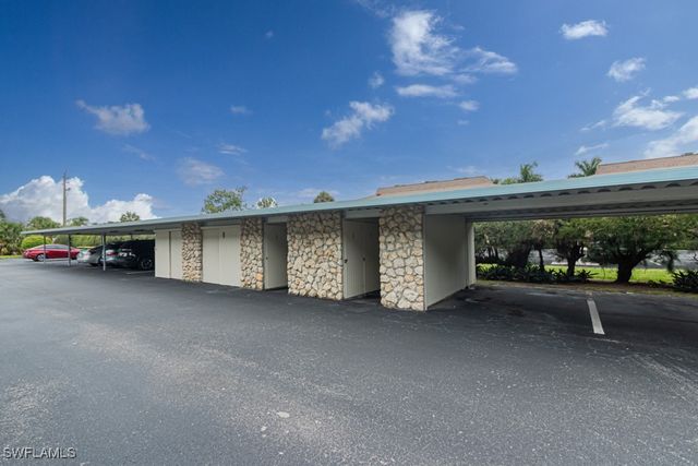 325 Charlemagne BLVD B207, Naples, FL 34112