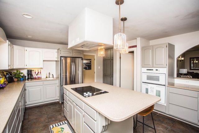 812 1st Street, Abernathy, TX 79311