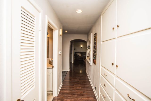 812 1st Street, Abernathy, TX 79311