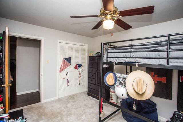 812 1st Street, Abernathy, TX 79311