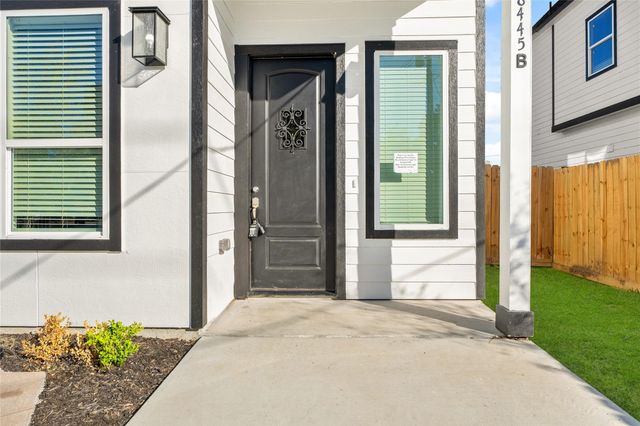 8445 Jutland Road, Houston, TX 77033