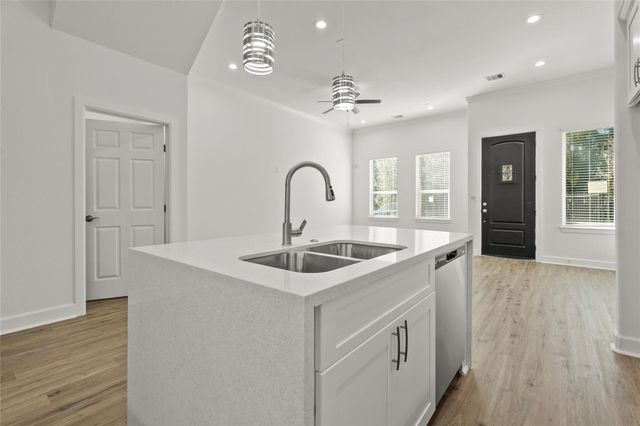 8445 Jutland Road, Houston, TX 77033