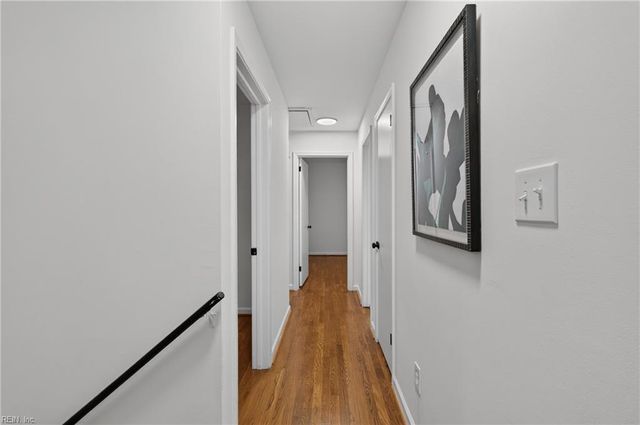 32 Ridgewood PW, Newport News, VA 23608
