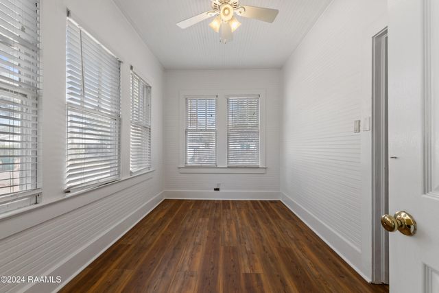 302 Versailles Boulevard, Lafayette, LA 70501