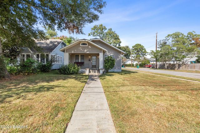302 Versailles Boulevard, Lafayette, LA 70501
