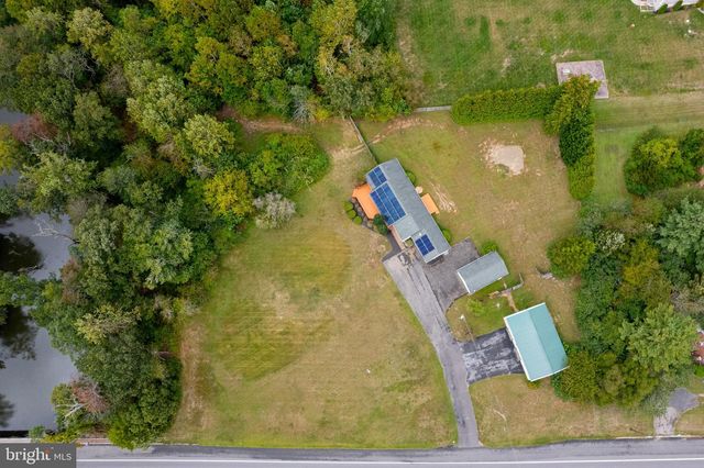 1667 AUBURN RD, Swedesboro, NJ 08085