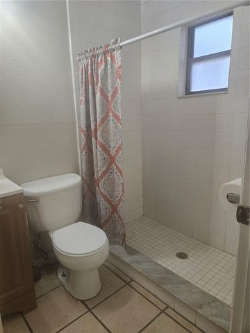 2150 BARBARA DRIVE 4, St Cloud, FL 34771