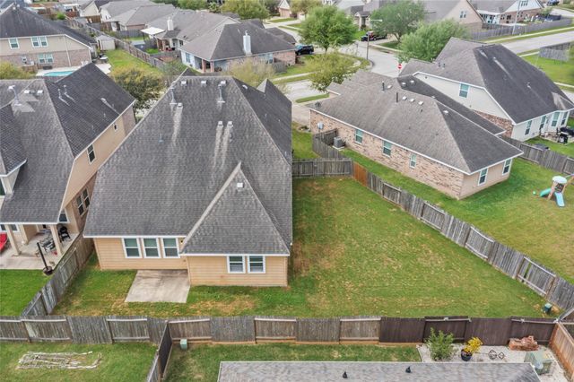 970 Jennifer Street, Alvin, TX 77511