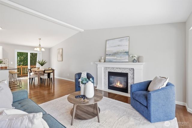 17330 73rd Avenue NE, Arlington, WA 98223