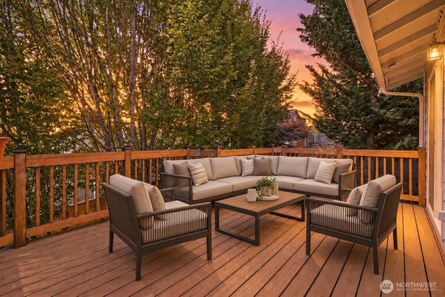 17330 73rd Avenue NE, Arlington, WA 98223