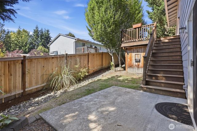 17330 73rd Avenue NE, Arlington, WA 98223