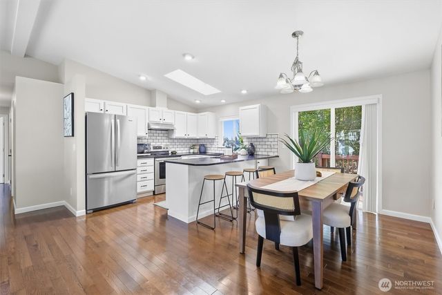 17330 73rd Avenue NE, Arlington, WA 98223