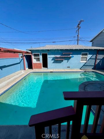 2216 Arlington Avenue, Torrance, CA 90501