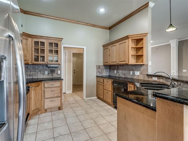 2721 NW 167th Street, Edmond, OK 73012