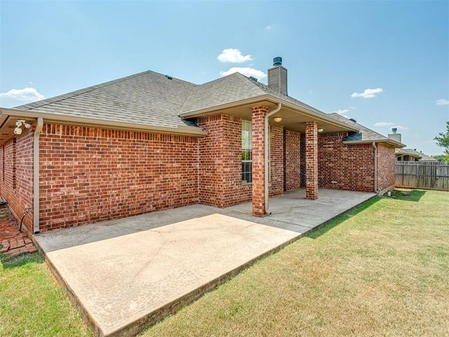 2721 NW 167th Street, Edmond, OK 73012