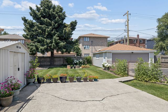 9822 Marion Avenue, Oak Lawn, IL 60453