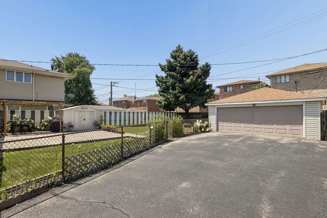 9822 Marion Avenue, Oak Lawn, IL 60453