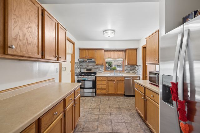 9822 Marion Avenue, Oak Lawn, IL 60453