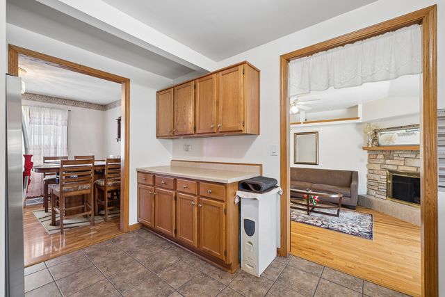 9822 Marion Avenue, Oak Lawn, IL 60453