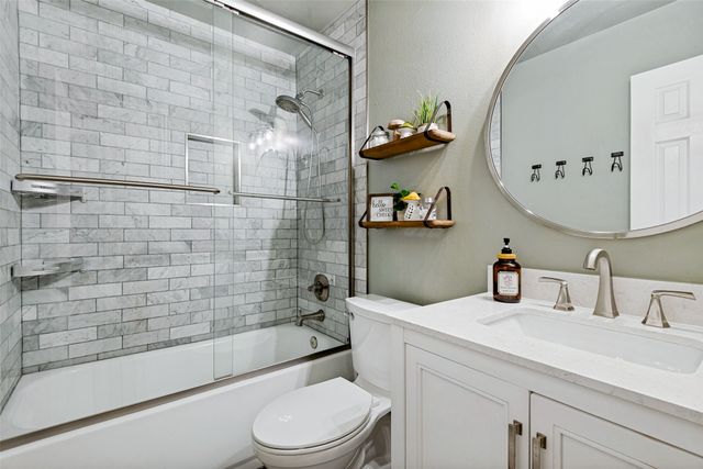 306 Barton Street, Royse City, TX 75189