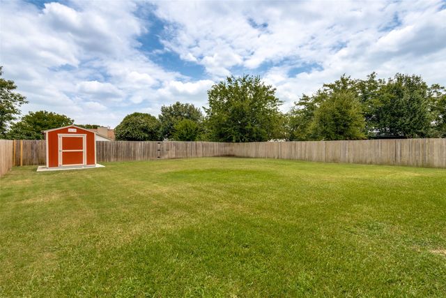 306 Barton Street, Royse City, TX 75189