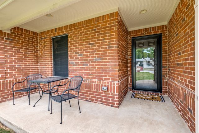 306 Barton Street, Royse City, TX 75189