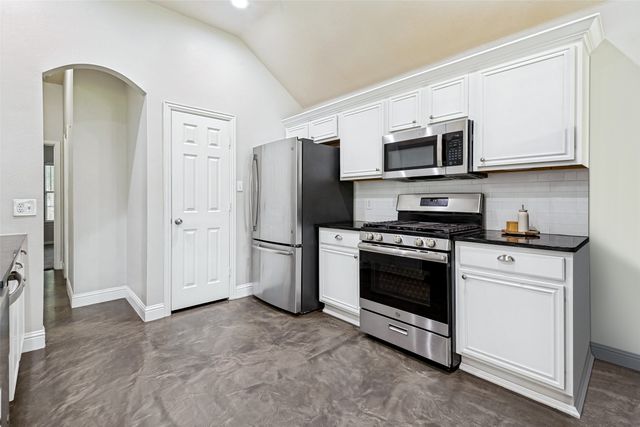 306 Barton Street, Royse City, TX 75189
