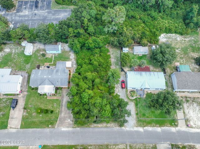 621 Malaga Place, Panama City Beach, FL 32413