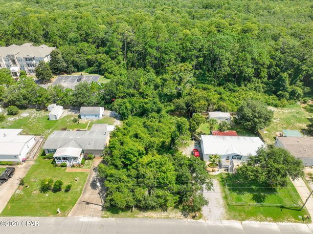 621 Malaga Place, Panama City Beach, FL 32413