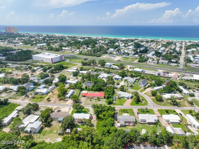 621 Malaga Place, Panama City Beach, FL 32413